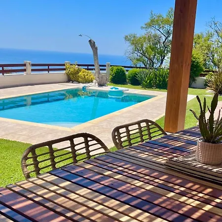 Almond Villa Kalamítsi
